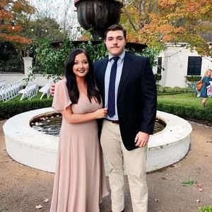 Meet your Posher, Carli